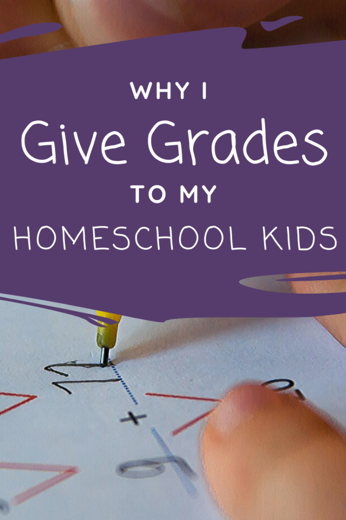 Why should we grade our homeschool kids? Try getting organized and motivate you and your kids with good record keeping and regular reports.
